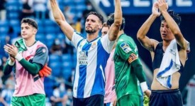 皇家奥维耶多VS巴塞罗那：联赛焦点战前瞻与球员关键作用分析